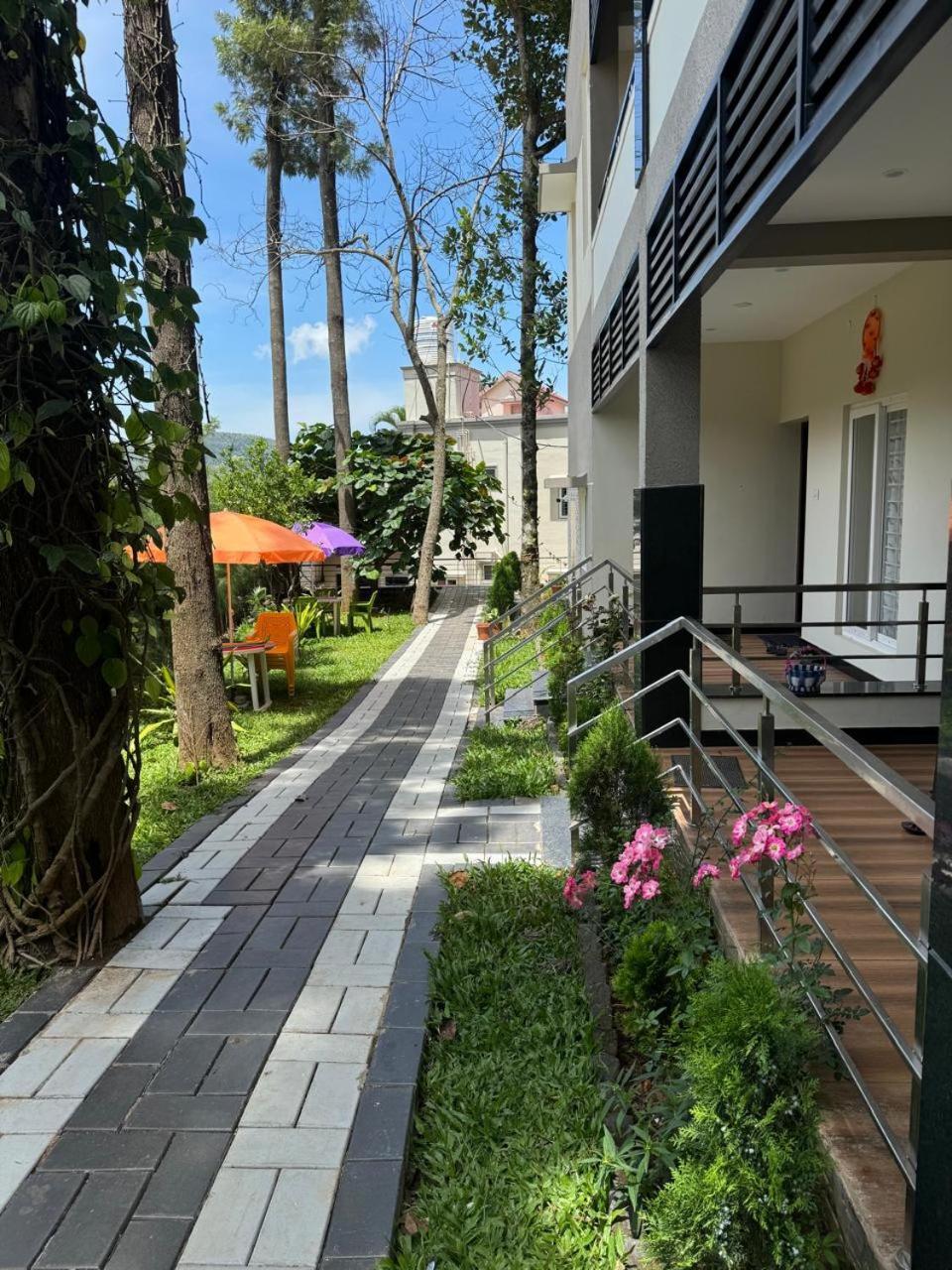 Jsr Homes Йеркауд Екстериор снимка